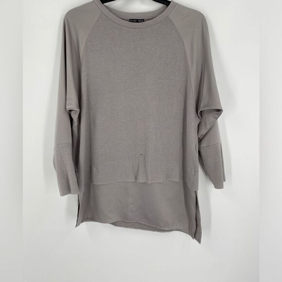 Zara Women’s Long Sleeve Round Neck Layered Hemline Blouse size L - Picture 1 of 3